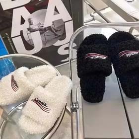 BALENCIAGA Chaussons -0458  