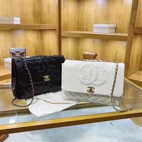 CHANEL - 0685  